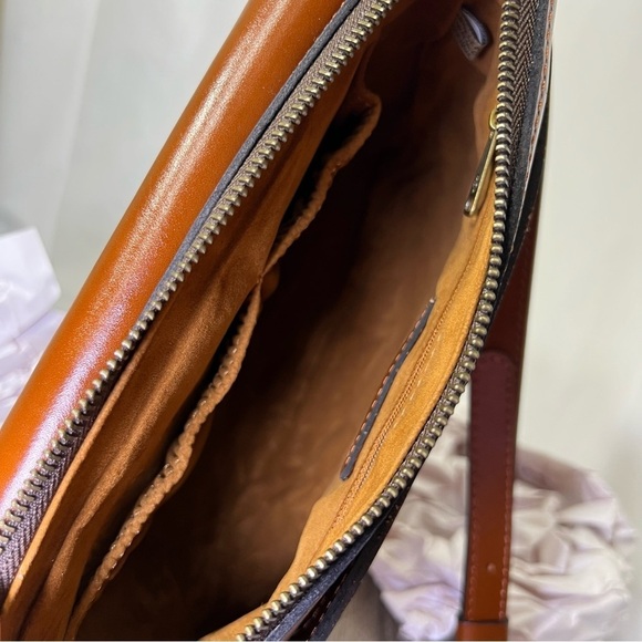 Patricia Nash 100% Leather Avellino Crossbody Organizer Bag Purse Boho Tan - Picture 7 of 7